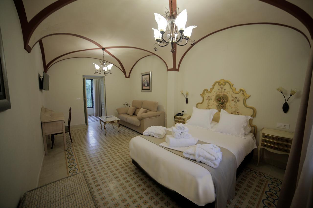 Hotel La Giralda Burguillos Del Cerro 외부 사진