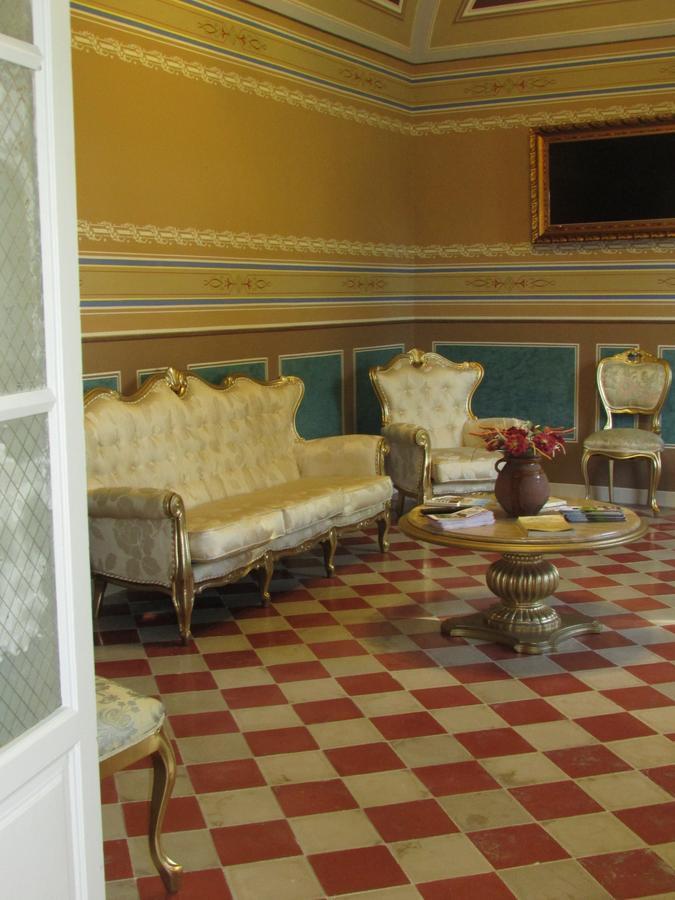 Hotel La Giralda Burguillos Del Cerro 외부 사진