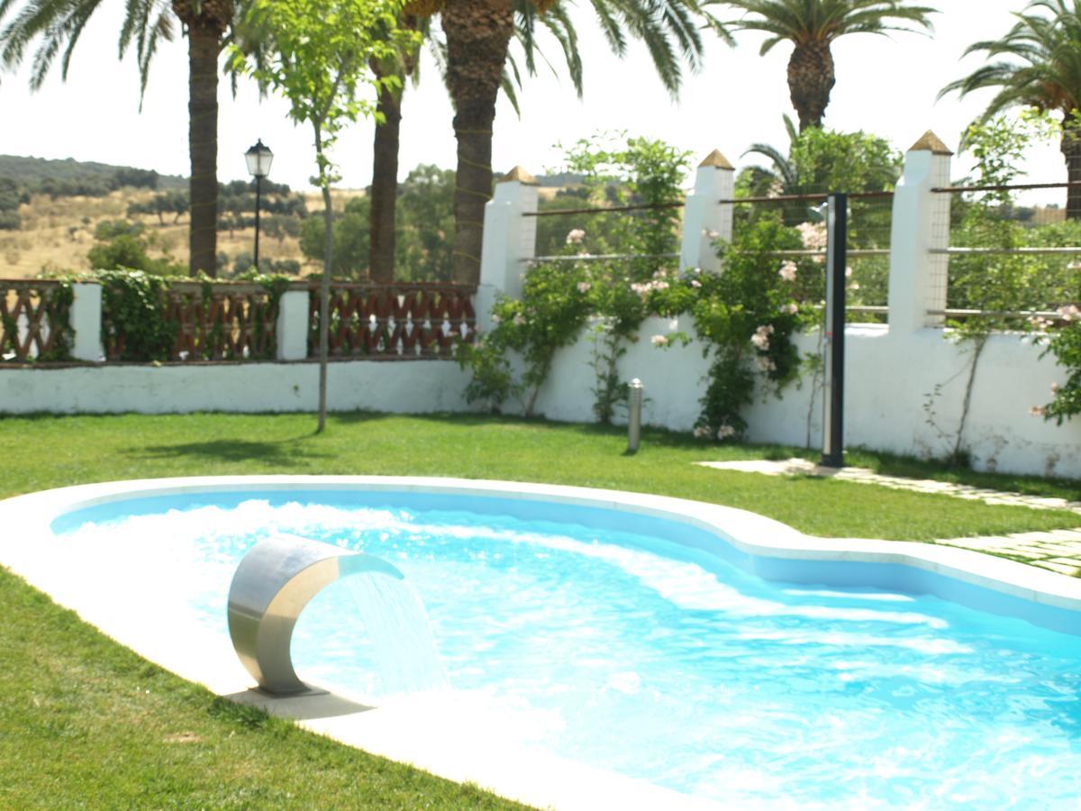 Hotel La Giralda Burguillos Del Cerro 외부 사진