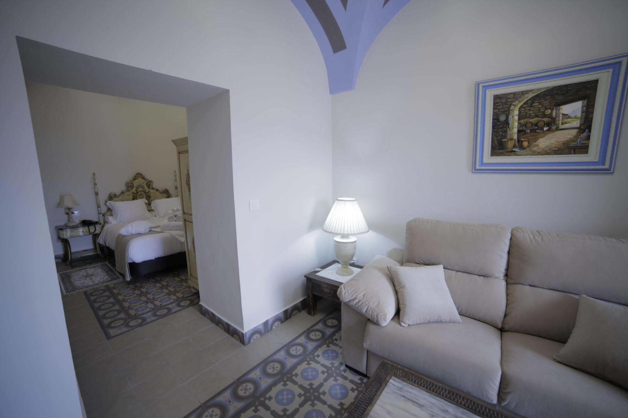 Hotel La Giralda Burguillos Del Cerro 외부 사진