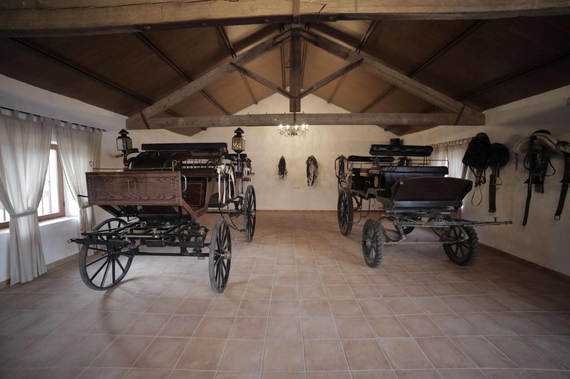 Hotel La Giralda Burguillos Del Cerro 외부 사진